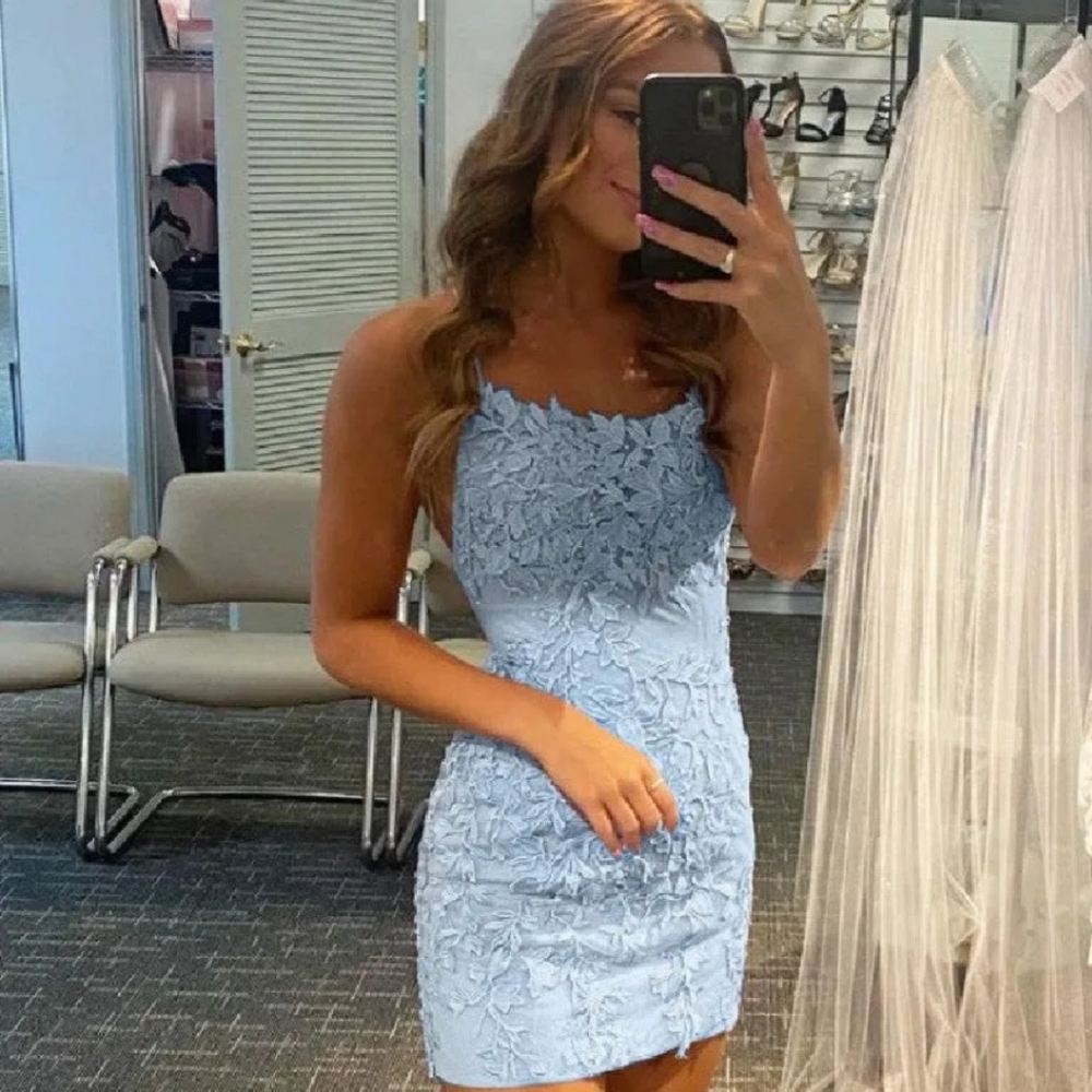 Homecoming Dress, Size 6, Blue